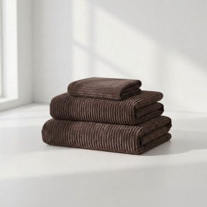 Pokrowiec na Fotel NESTI Brązowy Sztruks